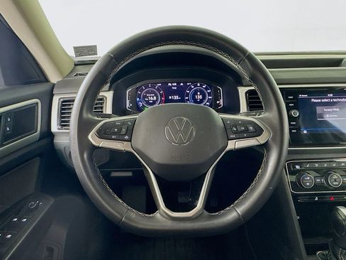 Used 2023 Volkswagen Atlas SE w/ Panoramic Sunroof Package AWD/4WD image 11