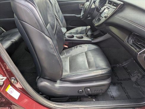 Used 2018 Toyota Avalon Limited w/ Carpet Mat Package FWD image 22