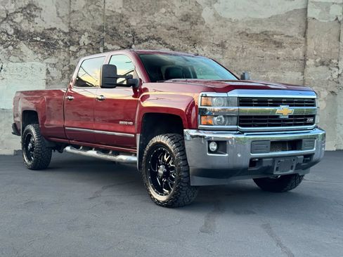 Used 2015 Chevrolet Silverado 3500 LTZ w/ Duramax Plus Package AWD/4WD image 6