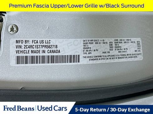 Used 2023 Chrysler Pacifica Limited w/ S Appearance Package FWD image 41