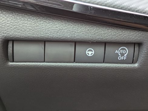 New 2026 Nissan Kicks SR image 22