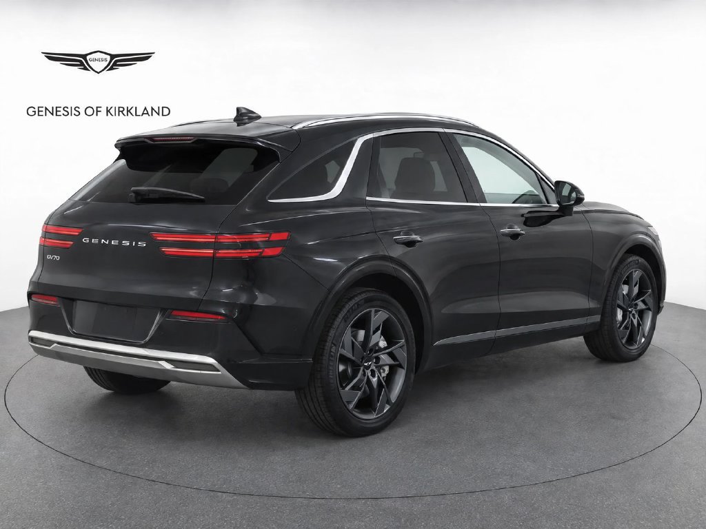 Used 2024 Genesis Electrified GV70 AWD/4WD image 4
