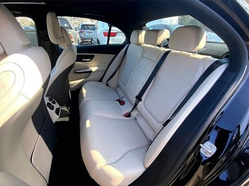 Used 2025 Mercedes-Benz C 300 C 300 image 17