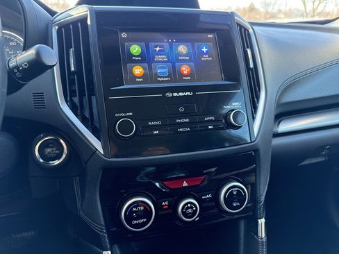 Used 2024 Subaru Forester Premium image 16