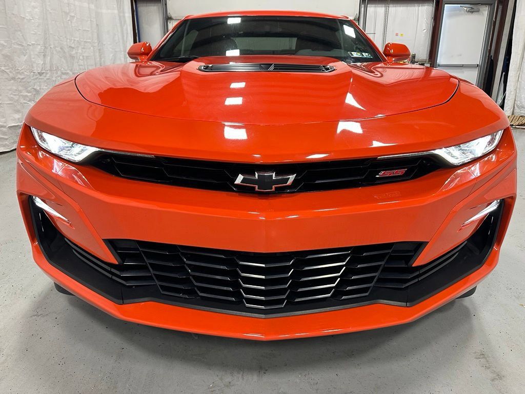 Used 2021 Chevrolet Camaro SS RWD image 2