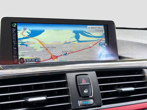 Used 2015 BMW 328i xDrive Sedan AWD/4WD image 14