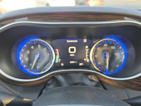 Used 2021 Chrysler Pacifica Pinnacle image 43