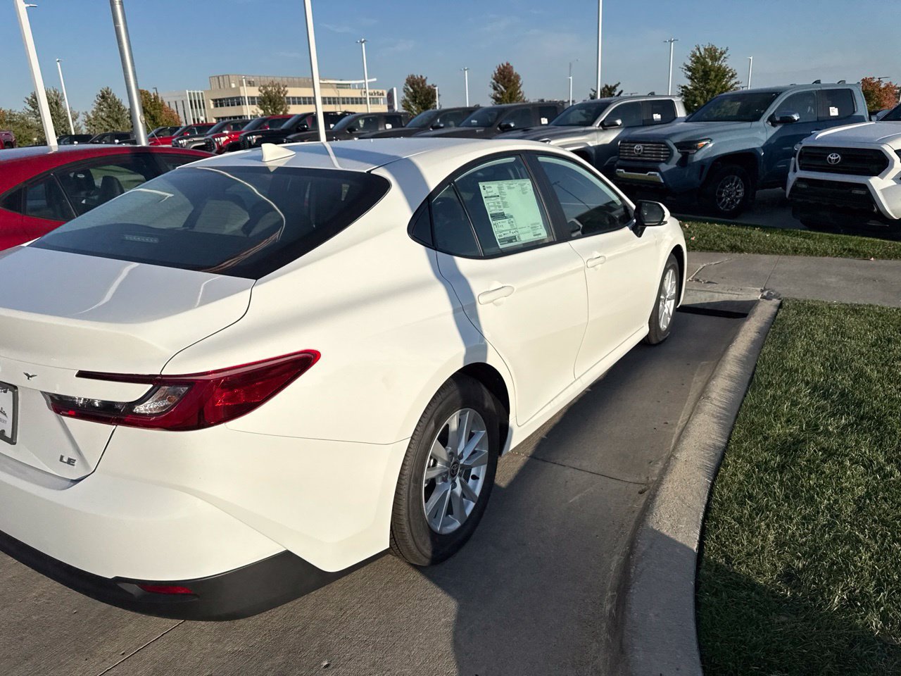 Used 2026 Toyota Camry LE w/ Convenience Package FWD image 4