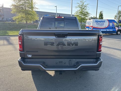 Certified 2025 RAM 1500 Big Horn image 9