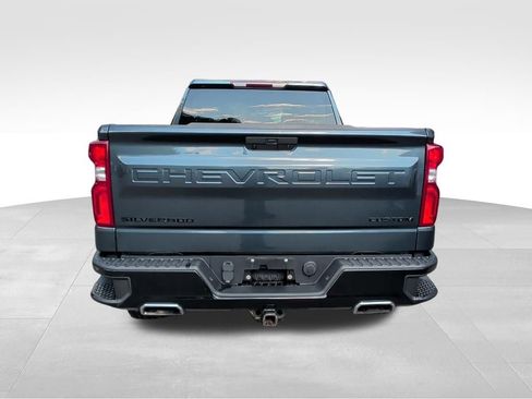 Used 2020 Chevrolet Silverado 1500 Custom Trail Boss w/ Custom Convenience Package AWD/4WD image 4