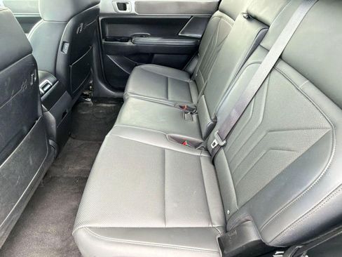 Used 2025 Hyundai Santa Fe SEL image 29