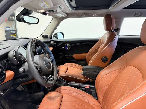 Used 2019 MINI Cooper S FWD image 10