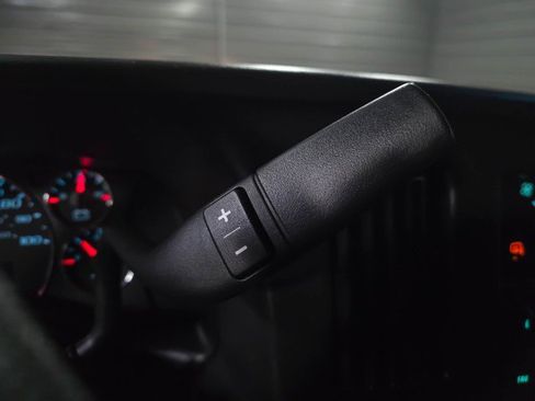 Used 2023 GMC Savana 2500 w/ Driver Convenience Package image 19