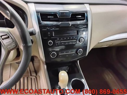 Used 2013 Nissan Altima 2.5 S FWD image 12
