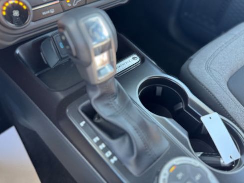 New 2025 Ford Bronco 2-Door image 24