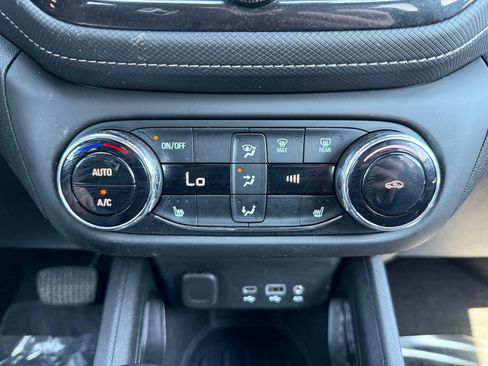 Certified 2023 Chevrolet TrailBlazer ACTIV w/ Convenience Package AWD/4WD image 27