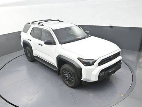 Used 2026 Toyota 4Runner SR5 AWD/4WD image 23