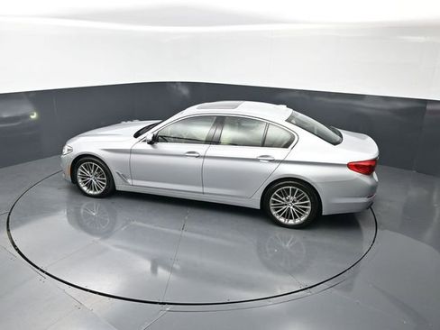 Used 2020 BMW 540i xDrive w/ Executive Package AWD/4WD image 16