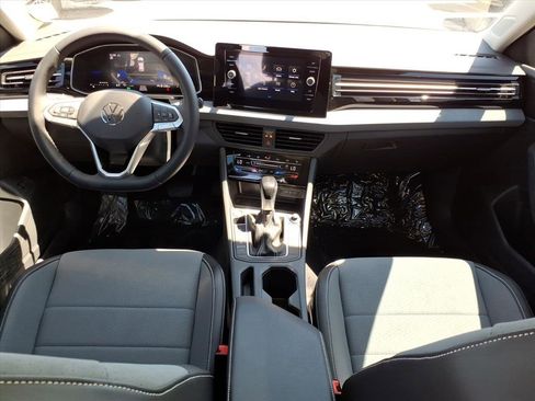 New 2026 Volkswagen Jetta SE image 13