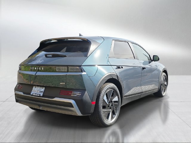 New 2027 Hyundai Ioniq 5 SE AWD/4WD image 3