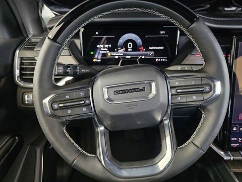 New 2026 GMC Acadia Denali w/ Super Cruise Package image 31