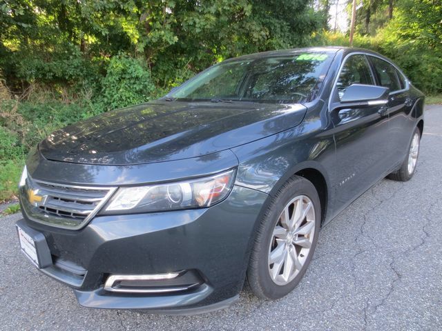 Used 2018 Chevrolet Impala LT FWD image 1