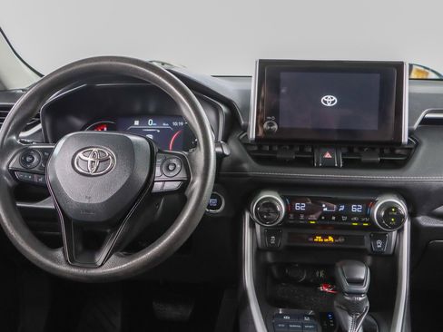 Used 2023 Toyota RAV4 XLE w/ Convenience Package FWD image 17