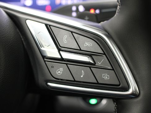 Used 2025 Buick Enclave Avenir AWD/4WD image 14