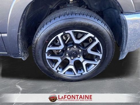 Used 2026 RAM 1500 Laramie AWD/4WD image 31