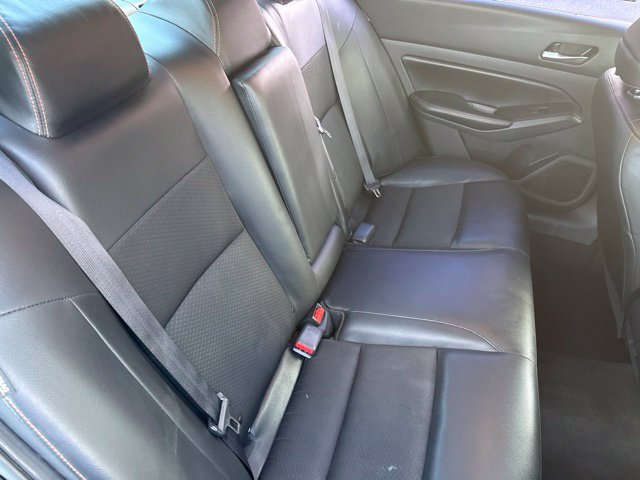 Used 2022 Nissan Altima 2.5 SR w/ Midnight Edition Package FWD image 18
