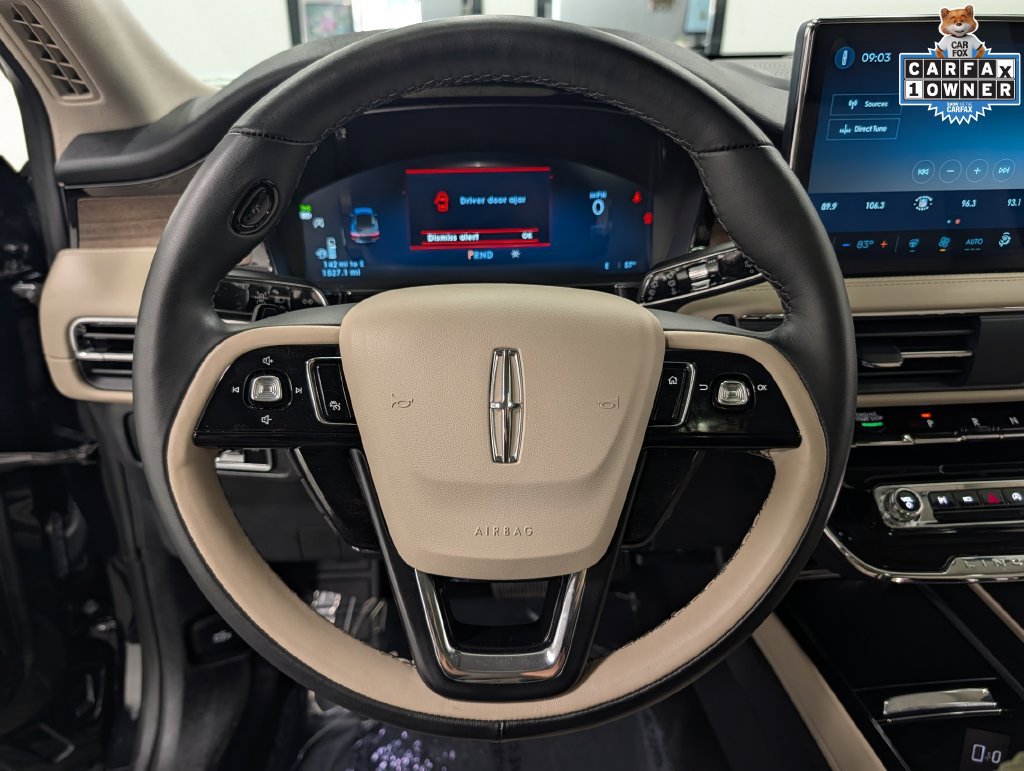 Used 2025 Lincoln Corsair Reserve AWD/4WD image 27