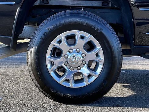 Used 2024 RAM 2500 Laramie w/ Safety Group image 40