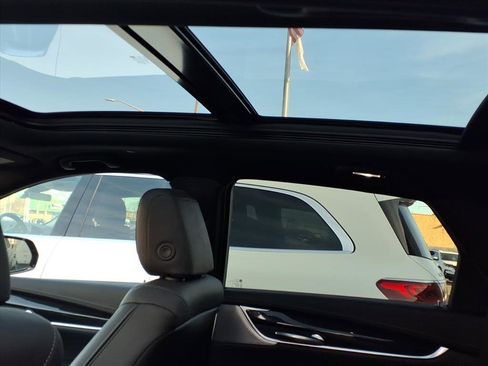 Certified 2023 Cadillac XT5 Premium Luxury image 16