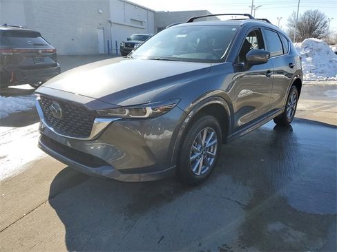 Used 2025 MAZDA CX-5 AWD 2.5 S image 2