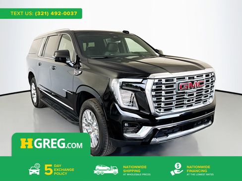 Used 2025 GMC Yukon XL Denali RWD image 1