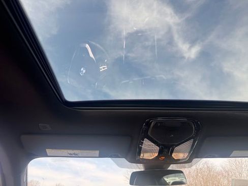 Certified 2024 BMW 430i xDrive Coupe w/ Premium Package image 17