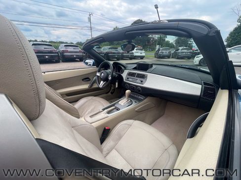 Used 2003 BMW Z4 2.5i RWD image 21