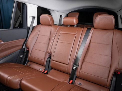 New 2026 Mercedes-Benz GLS 450 4MATIC image 29