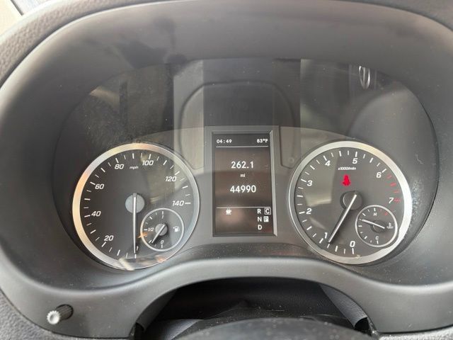 Used 2023 Mercedes-Benz Metris image 12