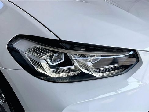 Used 2022 BMW X3 xDrive30i w/ Premium Package 2 AWD/4WD image 39