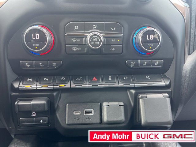Used 2019 Chevrolet Silverado 1500 High Country AWD/4WD image 34