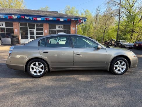 Used 2006 Nissan Altima 2.5 S w/ (P01) Special Edition Pkg FWD image 5