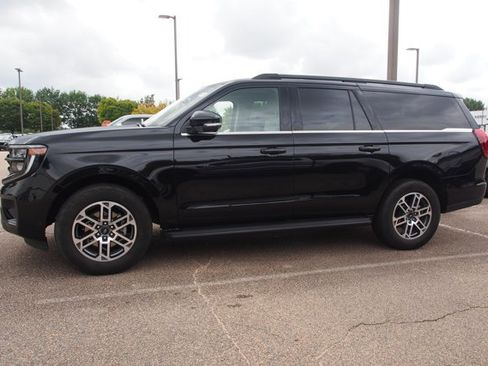 Certified 2025 Ford Expedition Max Active RWD image 4