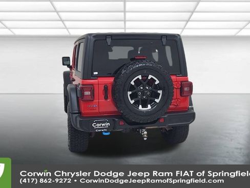 Used 2024 Jeep Wrangler Unlimited Rubicon 4xe image 12
