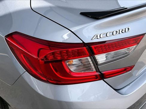 Used 2021 Honda Accord Sport image 29