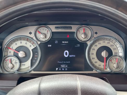 Used 2015 RAM 3500 Laramie Longhorn image 13