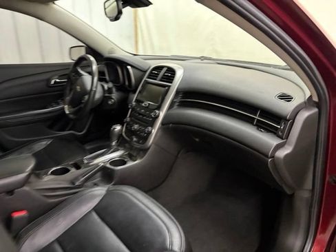 Used 2015 Chevrolet Malibu LTZ FWD image 17