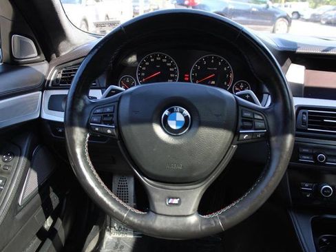 Used 2013 BMW M5 RWD image 15