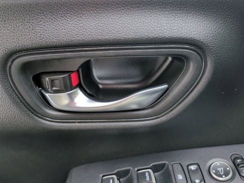 Certified 2023 Honda HR-V Sport image 15