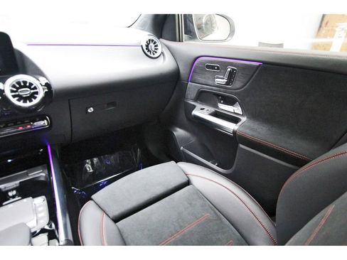 Used 2023 Mercedes-Benz GLA 45 AMG 4MATIC image 8